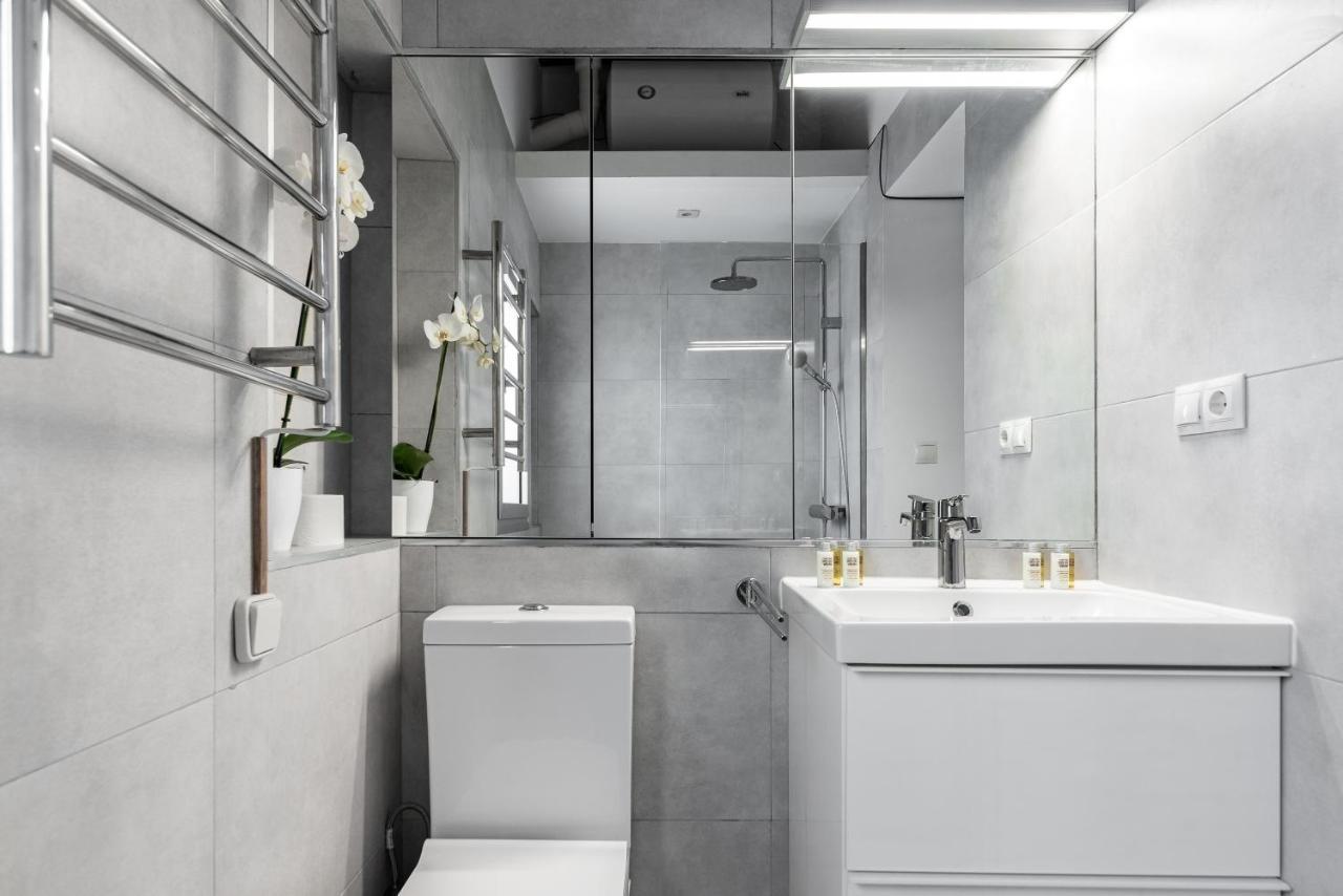 Cozy One-Bedroom La Latina Madrid Dış mekan fotoğraf